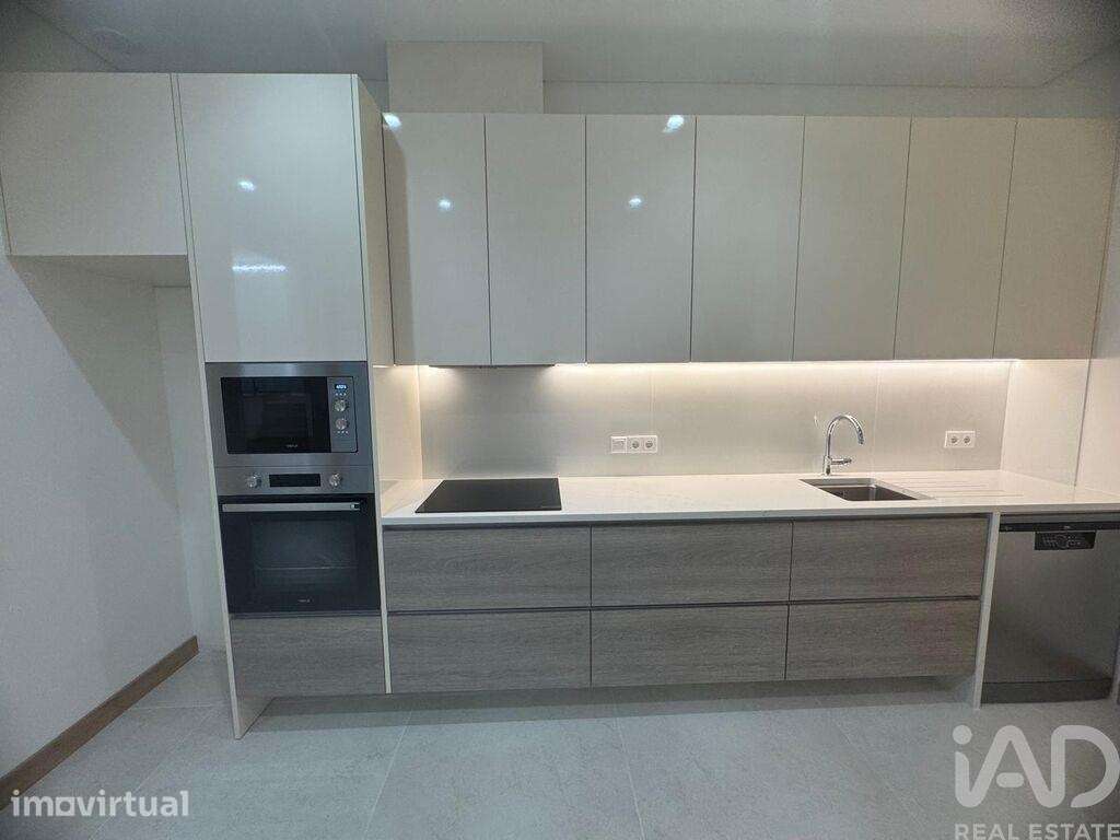 Apartamento T2 em Alcobaça e Vestiaria de 98,00 m2 - Grande imagem: 4/22