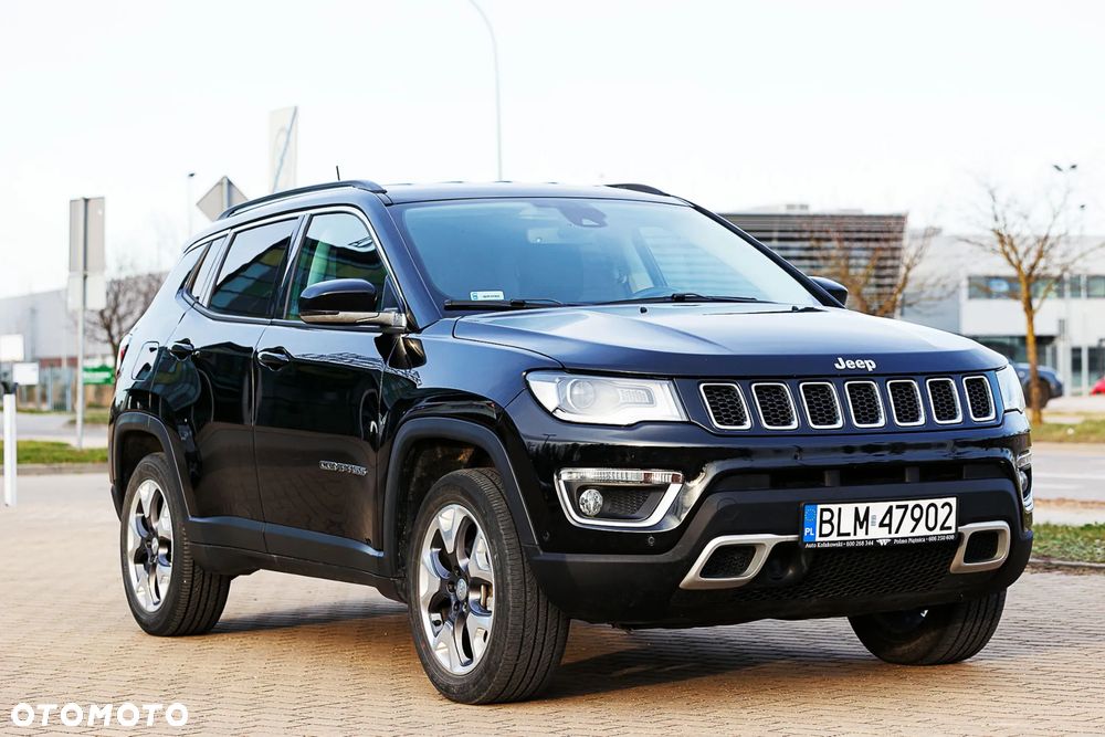Jeep Compass - 1