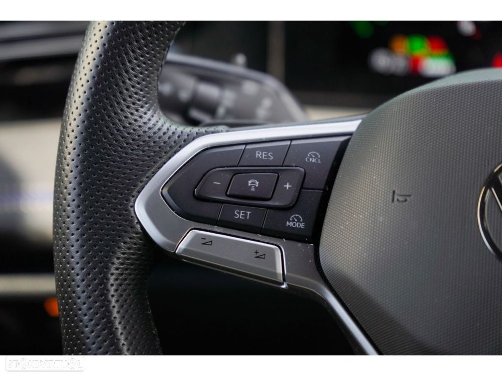 VW Tiguan 1.5 TSI eHybrid R-Line DSG - 31
