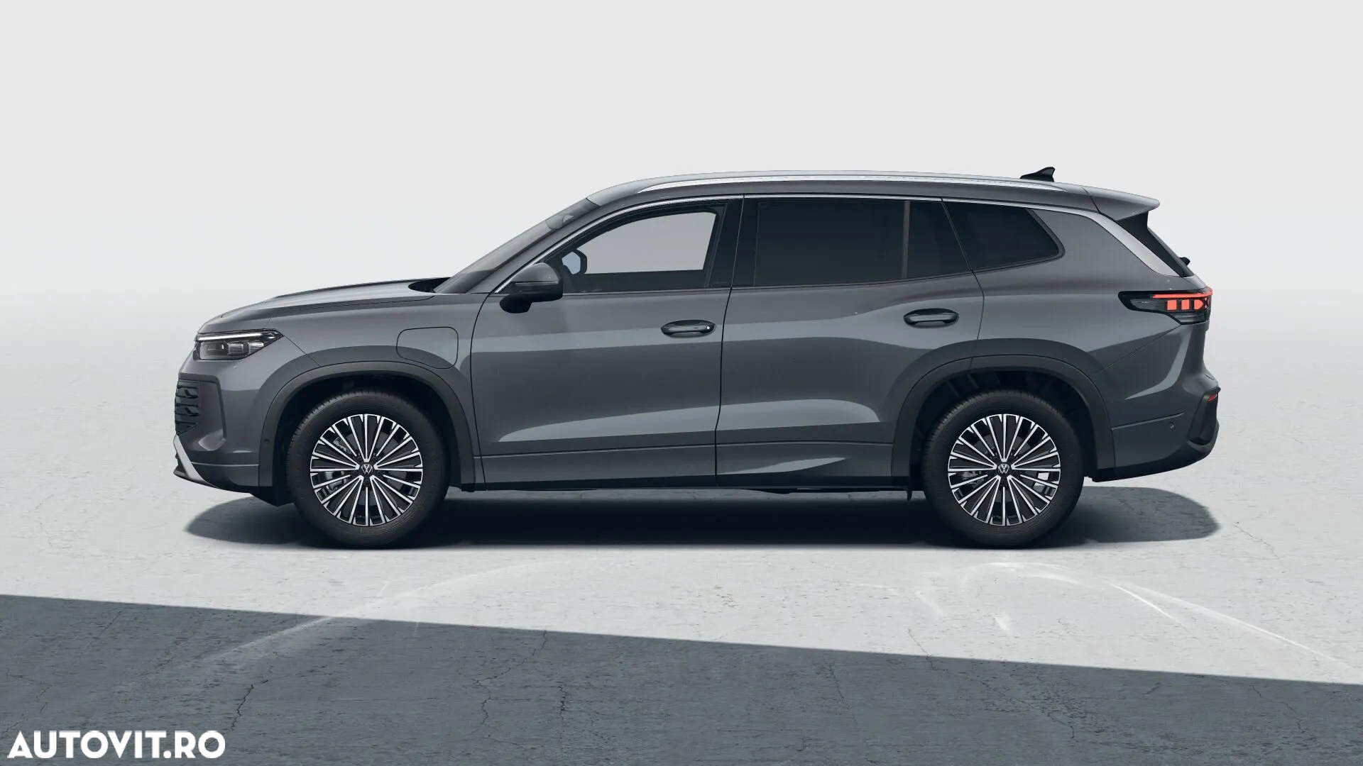 Volkswagen Tayron 1.5 TSI DSG PHEV Life - 6