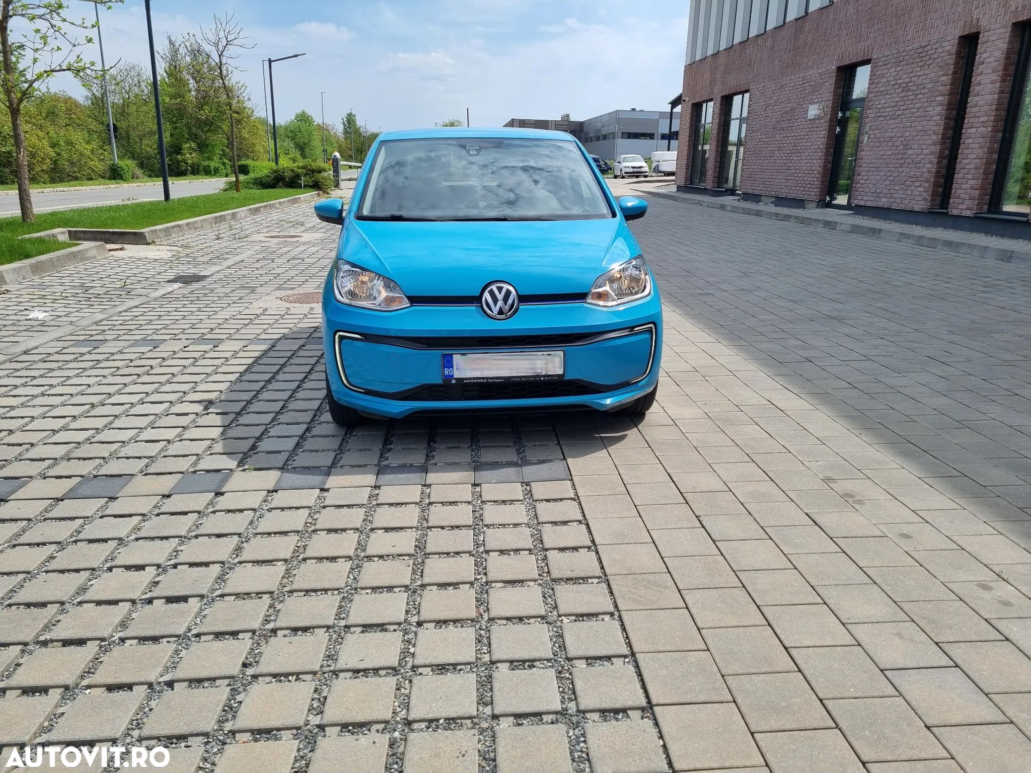 Volkswagen up! e-up! - 1