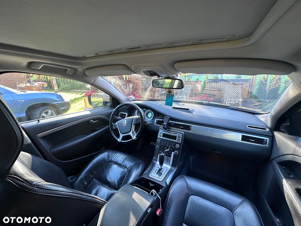 Volvo XC 70 - 10