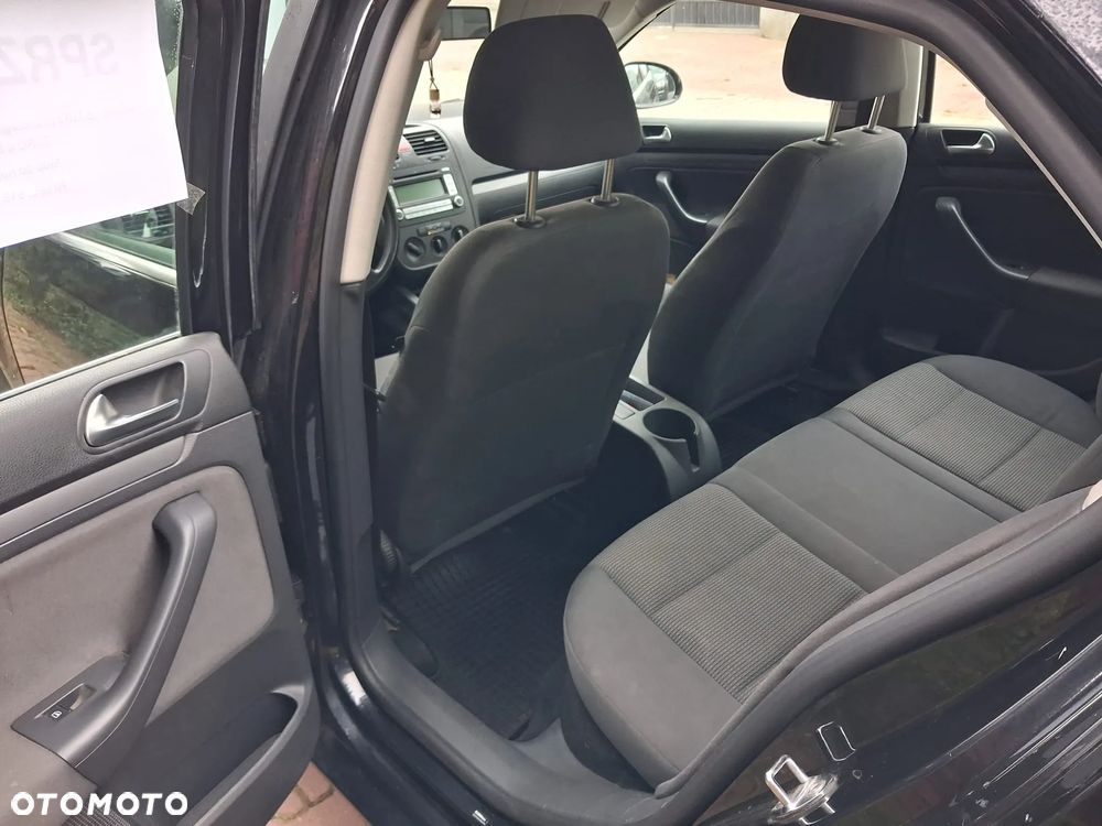 Volkswagen Jetta 1.9 TDI Comfortline - 17