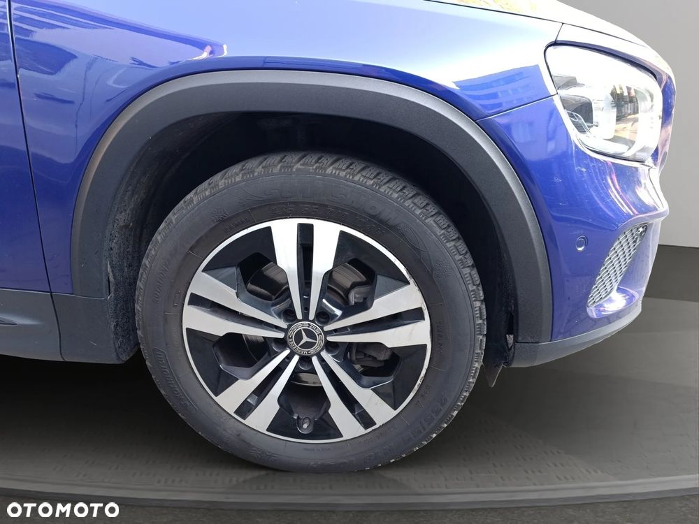 Mercedes-Benz GLB 200 Progressive 7G-DCT - 16