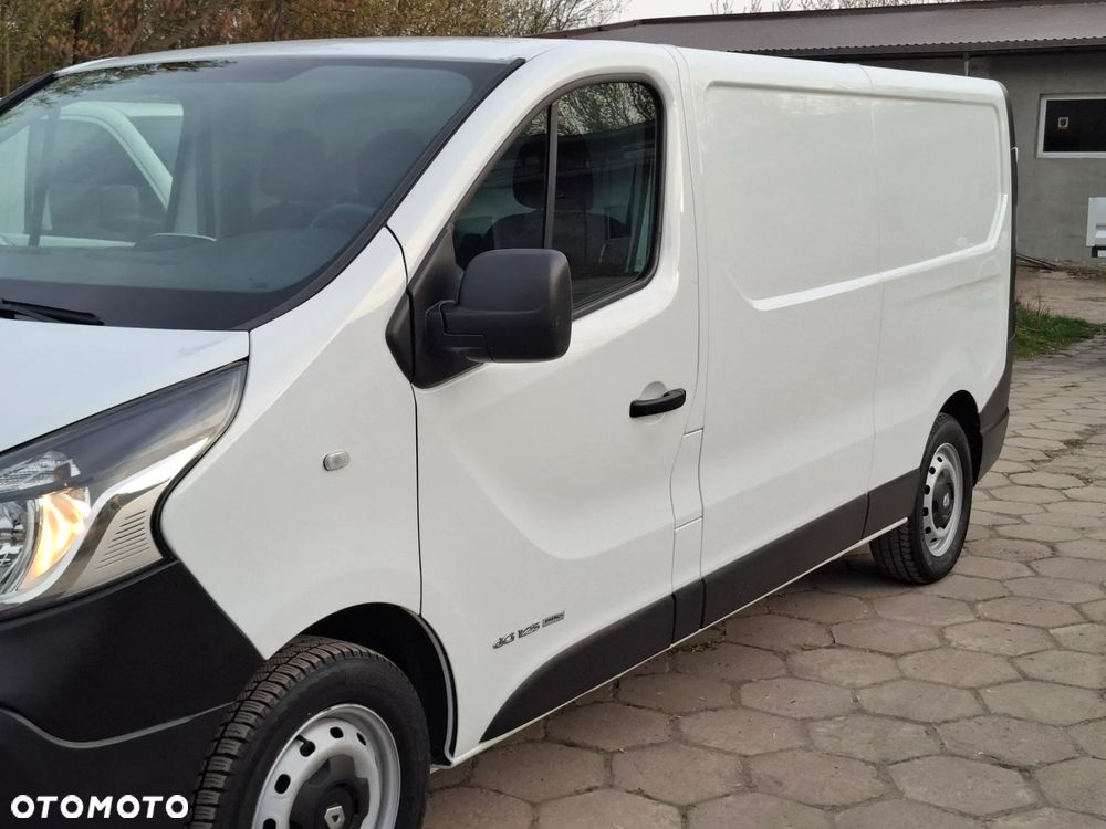 Renault Trafic 2017 LONG 1.6DCI 125KM KLIMA 3OSOBOWY - 13