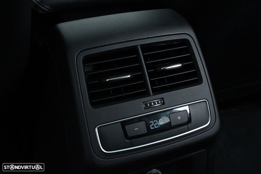 Audi RS4 Avant 2.9 TSI quattro Tiptronic - 42