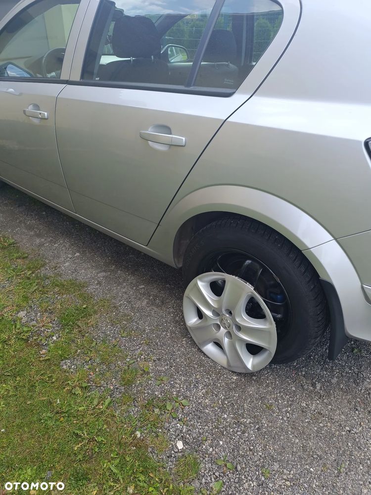 Opel Astra 1.6 - 5