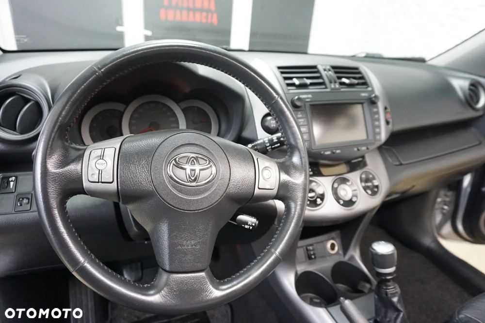 Toyota RAV4 2.2 D-CAT 4x4 Sol - 19