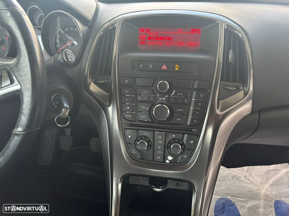 Opel Astra 1.7 CDTI Cosmo - 39