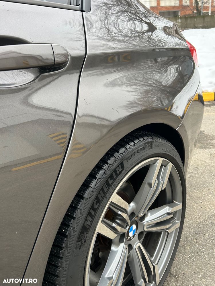 BMW Seria 3 318d Aut. Sport Line - 28