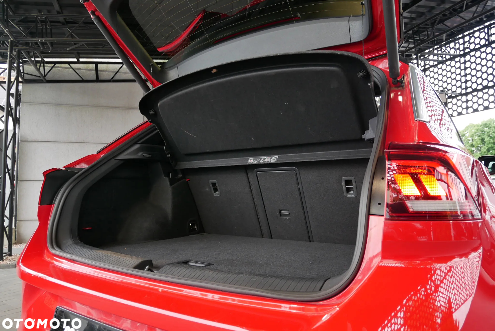 Volkswagen T-Roc 2.0 TSI 4Motion R DSG - 32