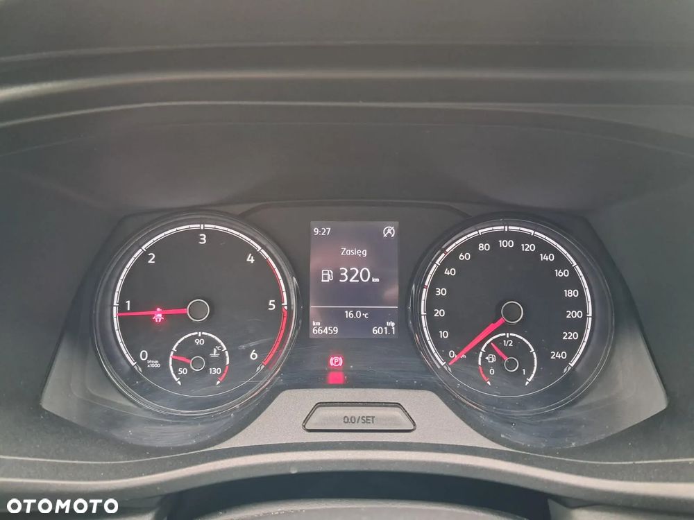 Volkswagen Transporter - 7