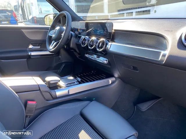 Mercedes-Benz GLB 180 d Progressive - 4