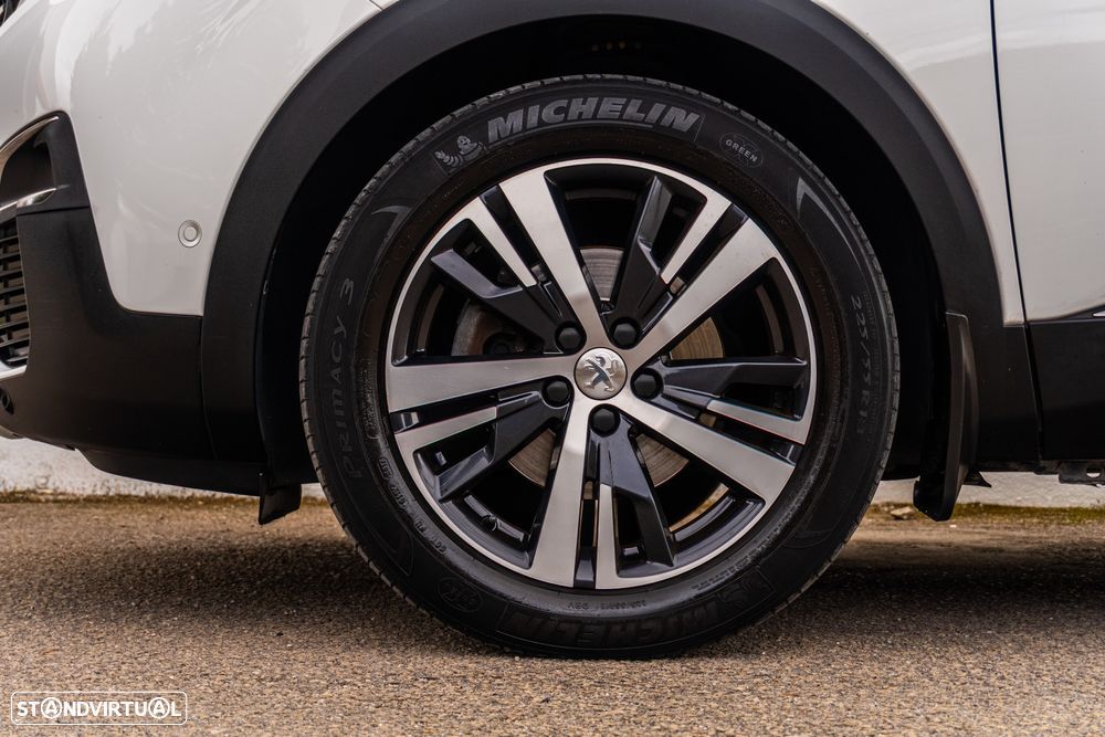 Peugeot 3008 1.5 BlueHDi GT Line EAT8 - 3
