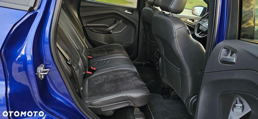 Ford Kuga 2.0 TDCi 4x4 ST-Line - 9