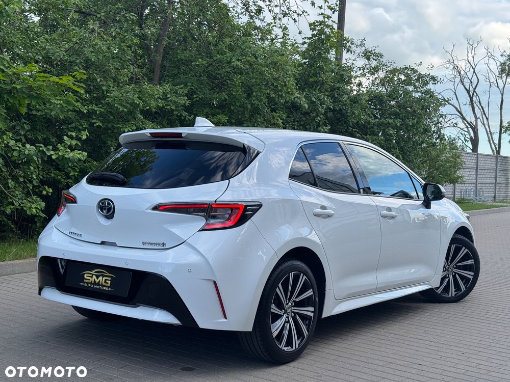 Toyota Corolla 1.8 Hybrid Executive - 8