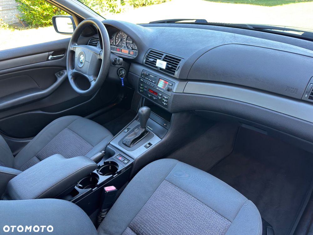 BMW Seria 3 - 26