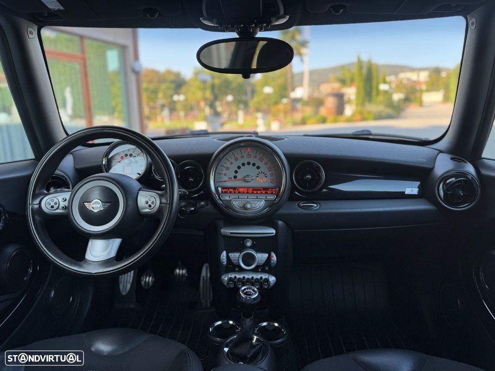 MINI 3 Portas Cooper S - 16