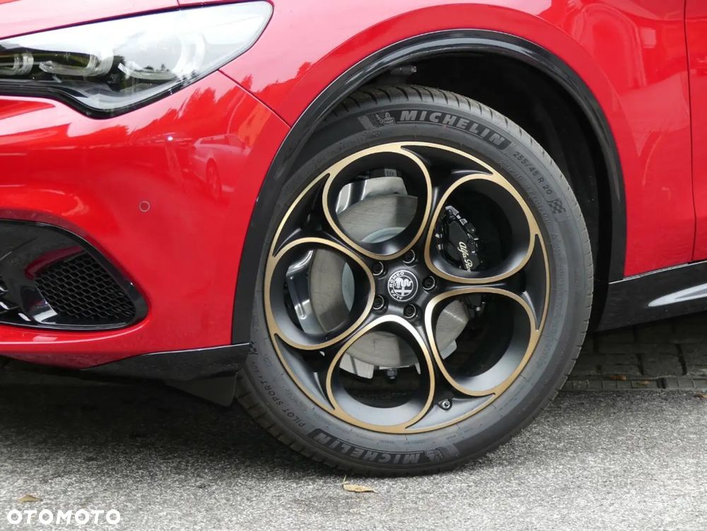 Alfa Romeo Stelvio 2.0 Turbo Intensa Q4 - 3