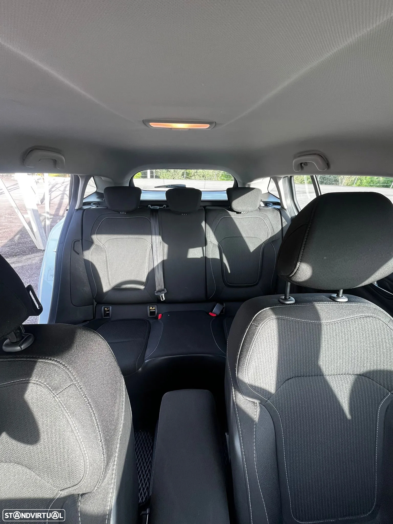 Renault Mégane 1.5 Blue dCi Equilibre EDC - 11
