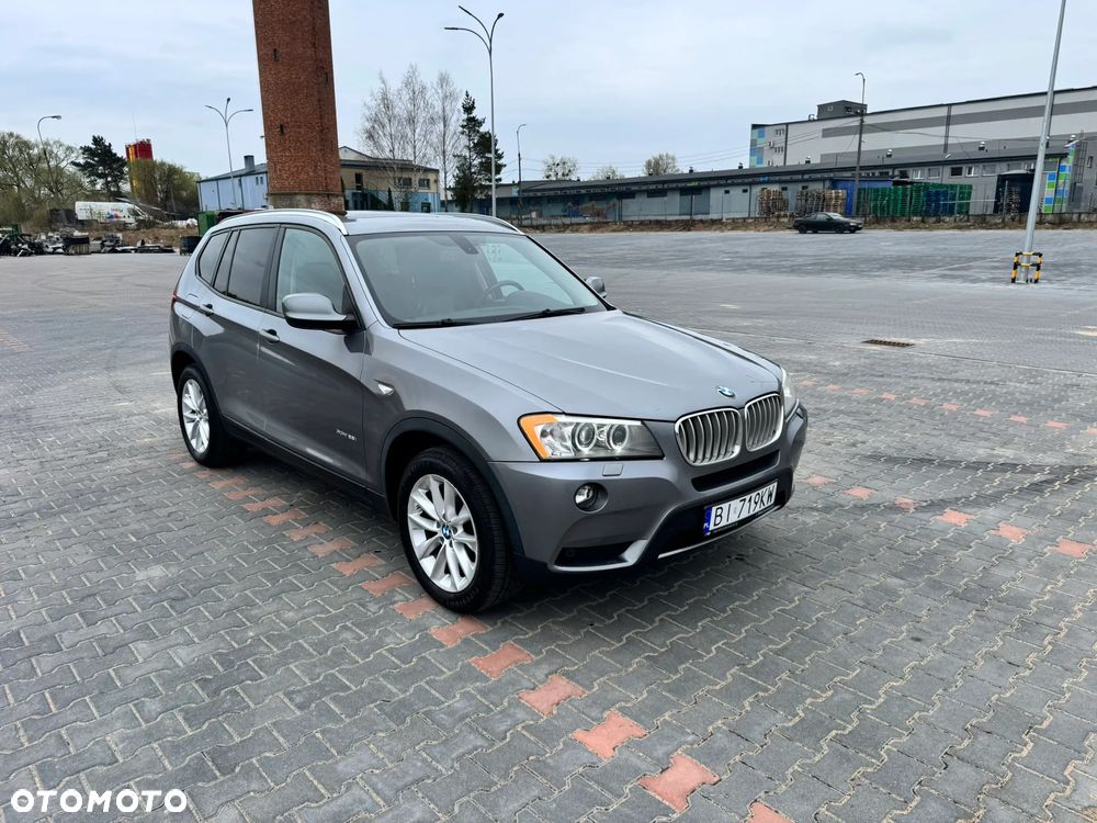 BMW X3 28i xDrive - 4