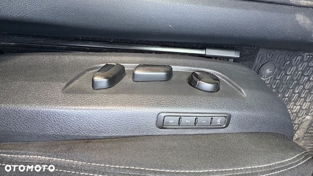 Skoda Superb 2.0 TDI 4x4 Active DSG - 10