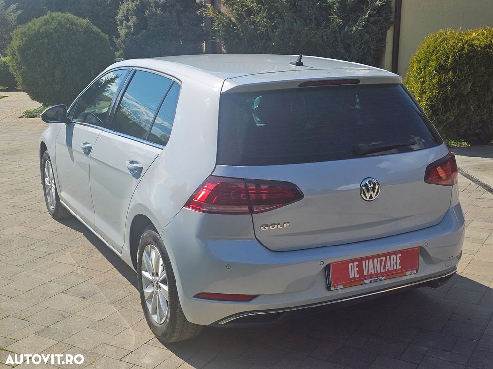Volkswagen Golf 1.0 TSI Comfortline - 5