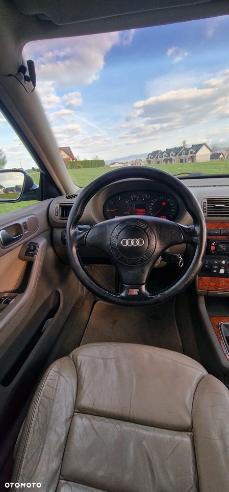 Audi A3 Sportback 1.9 TDI Ambition - 12