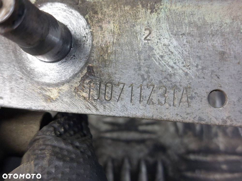 WYBIERAK SKRZYNI BIEGÓW AUDI A3 8L 1.6 8V 1J0711731A 1J0711183C 1J0711085B - 2