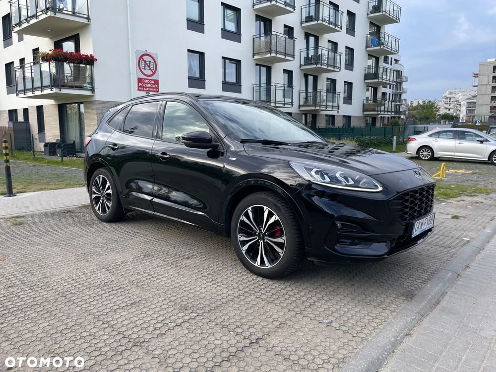 Ford Kuga - 1