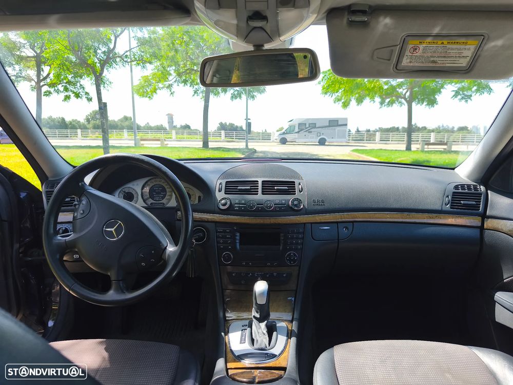 Mercedes-Benz E 300 BLUETEC Avantgarde - 4