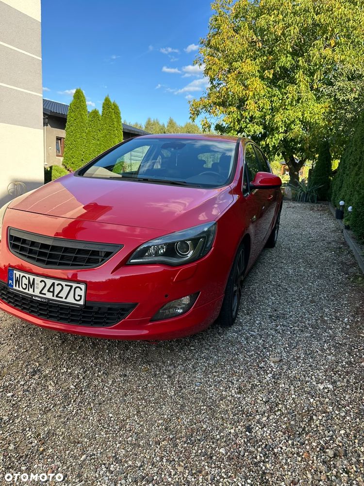 Opel Astra 1.6 T Cosmo - 5