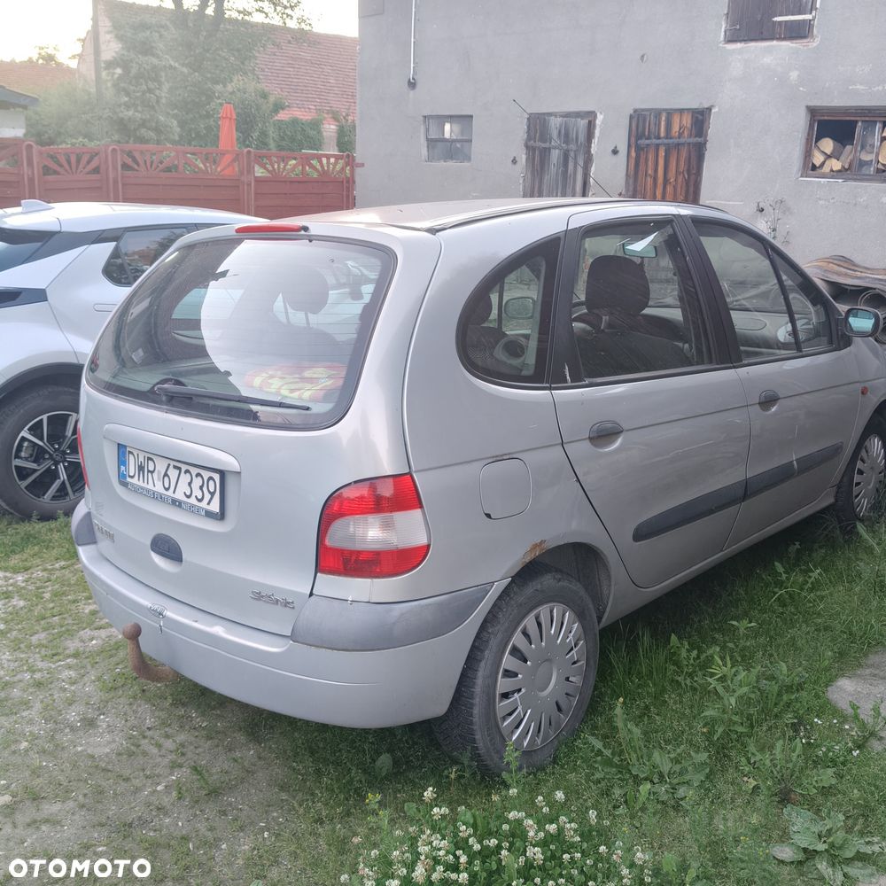 Renault Scenic - 4