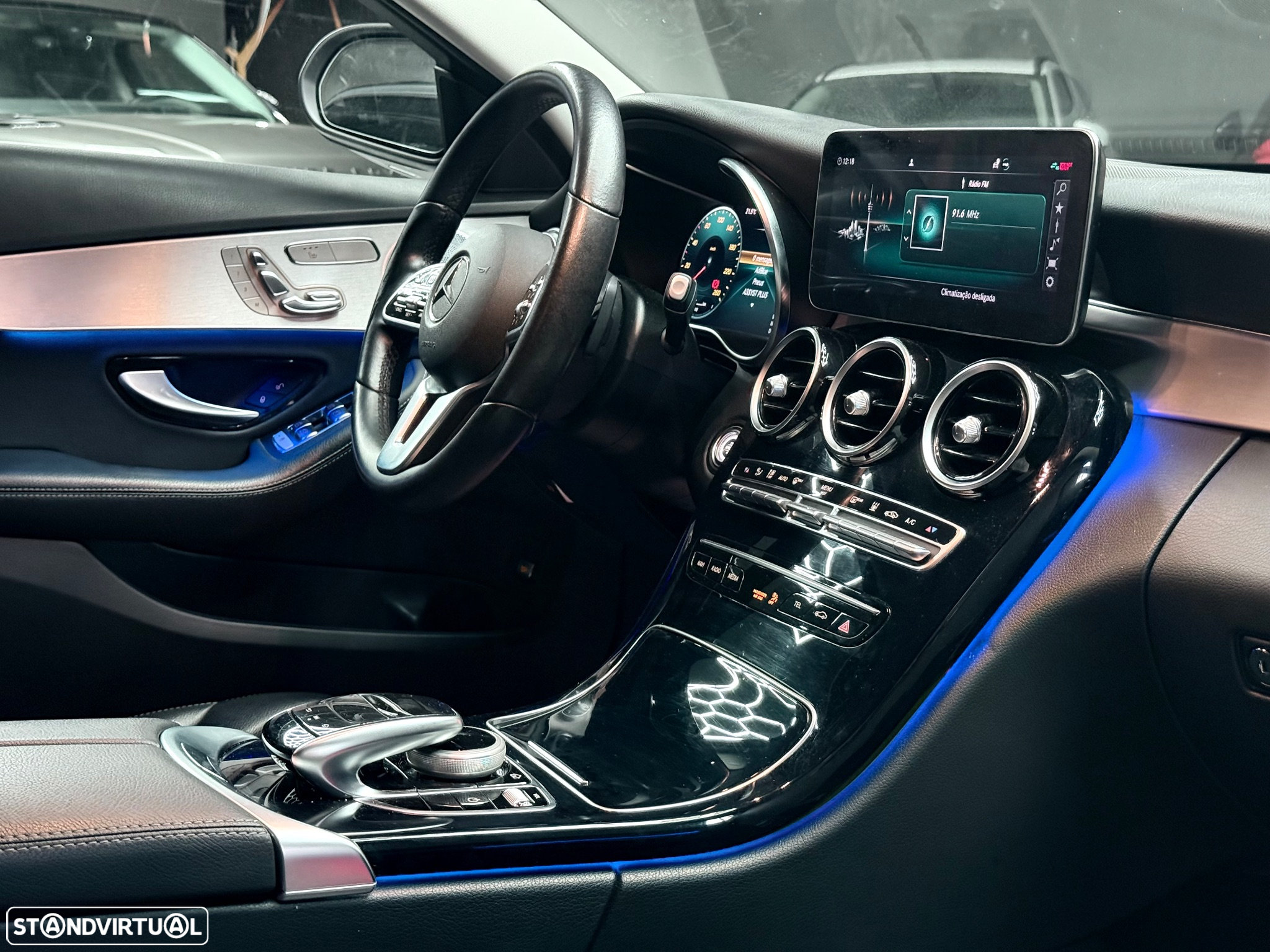 Mercedes-Benz C 300 de Avantgarde - 21