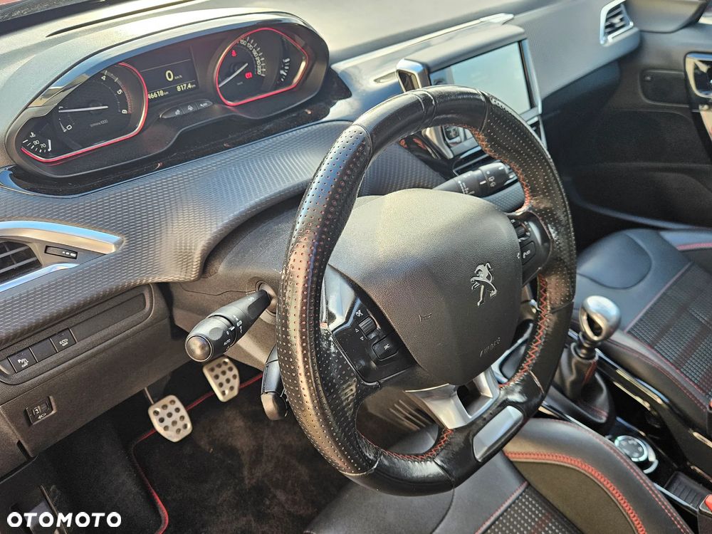 Peugeot 2008 BlueHDi FAP 120 STOP & START GT-Line Edition - 23