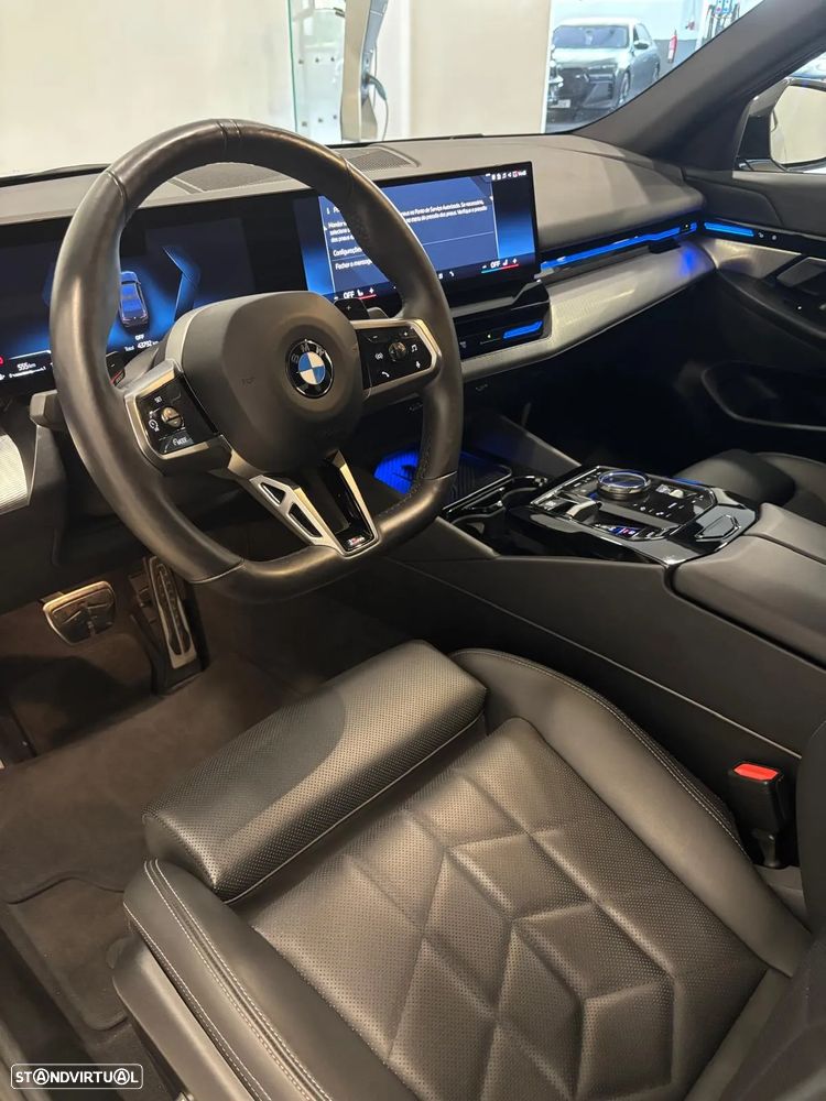 BMW 520 d Pack Desportivo M - 6