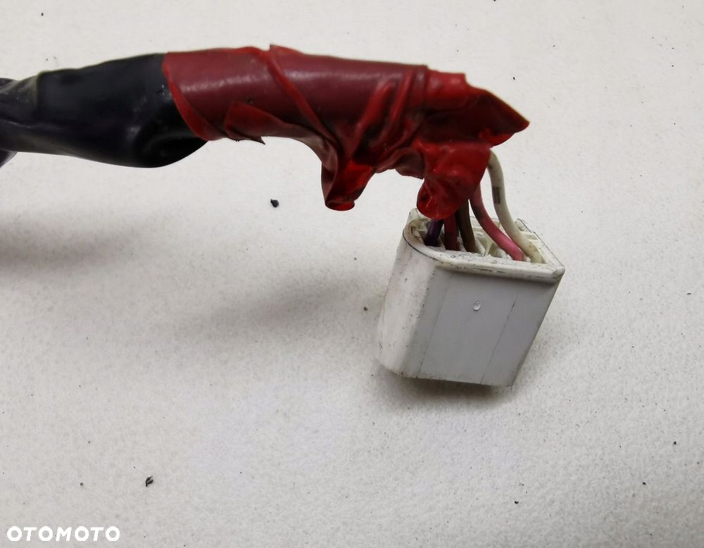 LUSTERKO PRAWE TOYOTA PRIUS III - 4