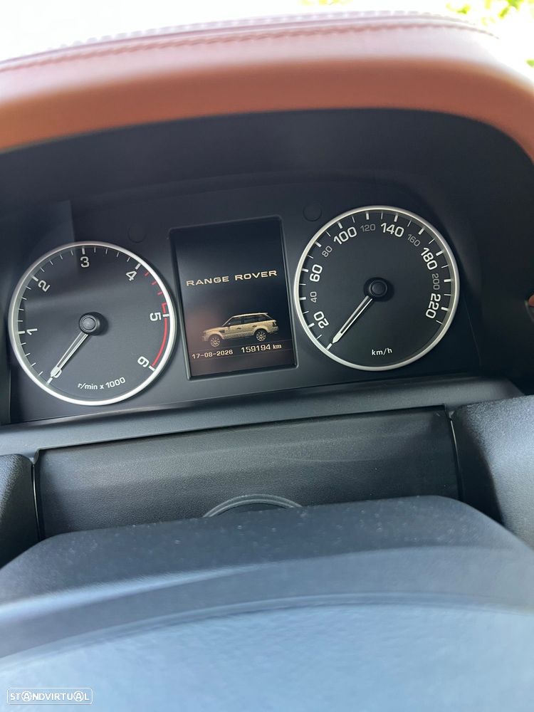 Land Rover Range Rover Sport 3.0 TDV6 HSE - 9