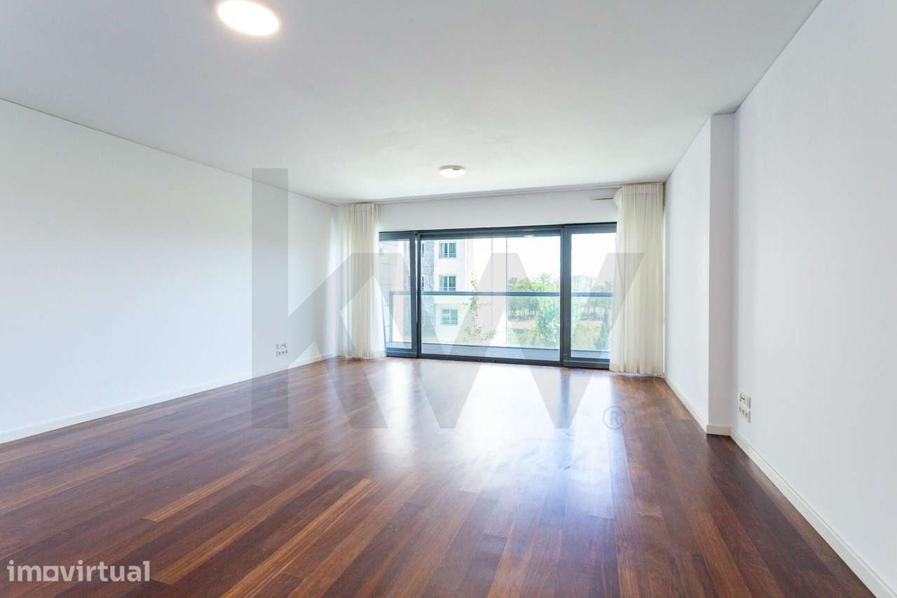 T3 Condomínio Privado | c/Piscina / Azinhaga das Galhardas - Grande imagem: 3/44