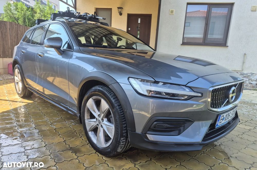 Volvo V60 D4 AWD Momentum - 4