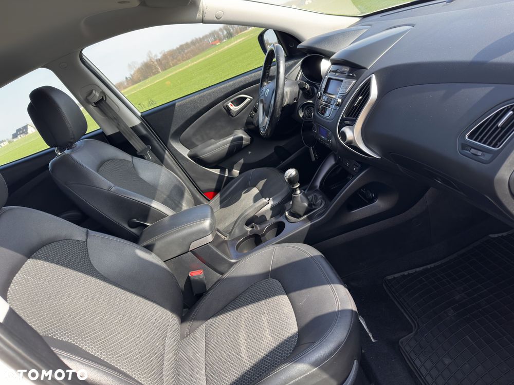 Hyundai ix35 2.0 CRDi 4WD Style - 12