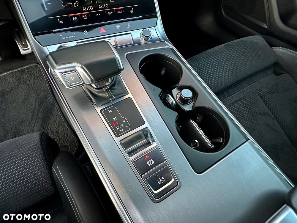 Audi A6 ver-55-tfsi-e-phev-quattro-s-line-s-tronic - 29