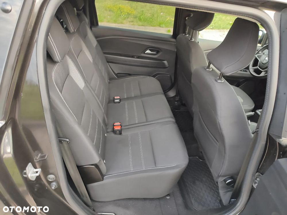 Dacia Jogger TCe 110 (7-Sitzer) Essential - 30