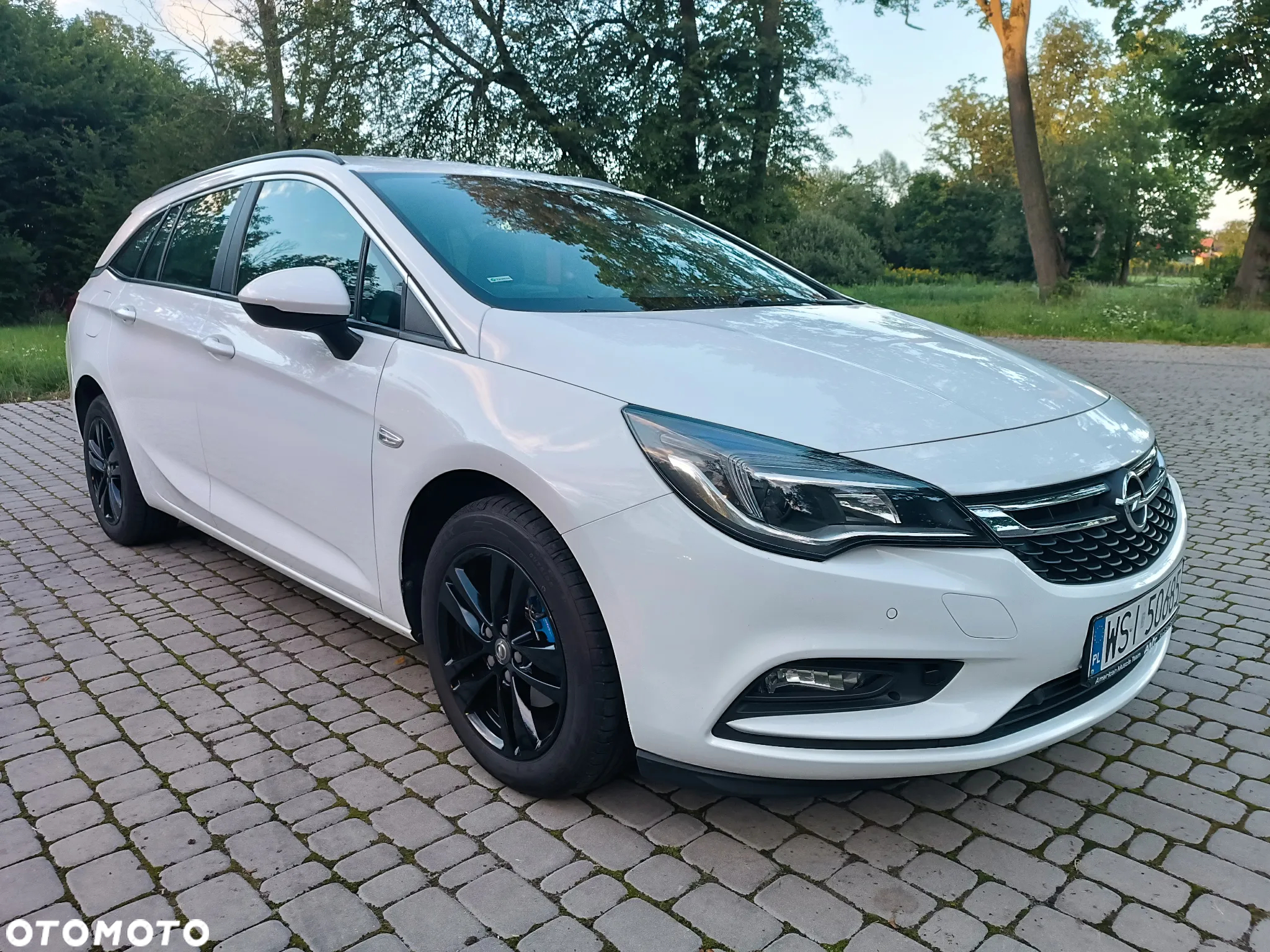 Opel Astra 1.4 Turbo Sports Tourer Dynamic - 3