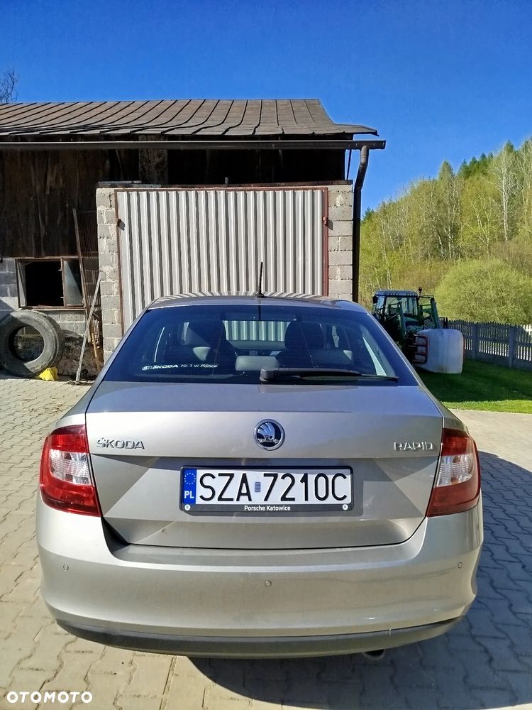 Skoda RAPID 1.0 TSI Ambition - 4