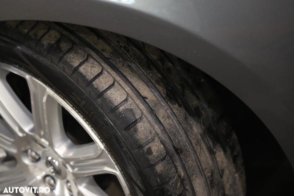 Volvo V40 D2 Geartronic Inscription - 33