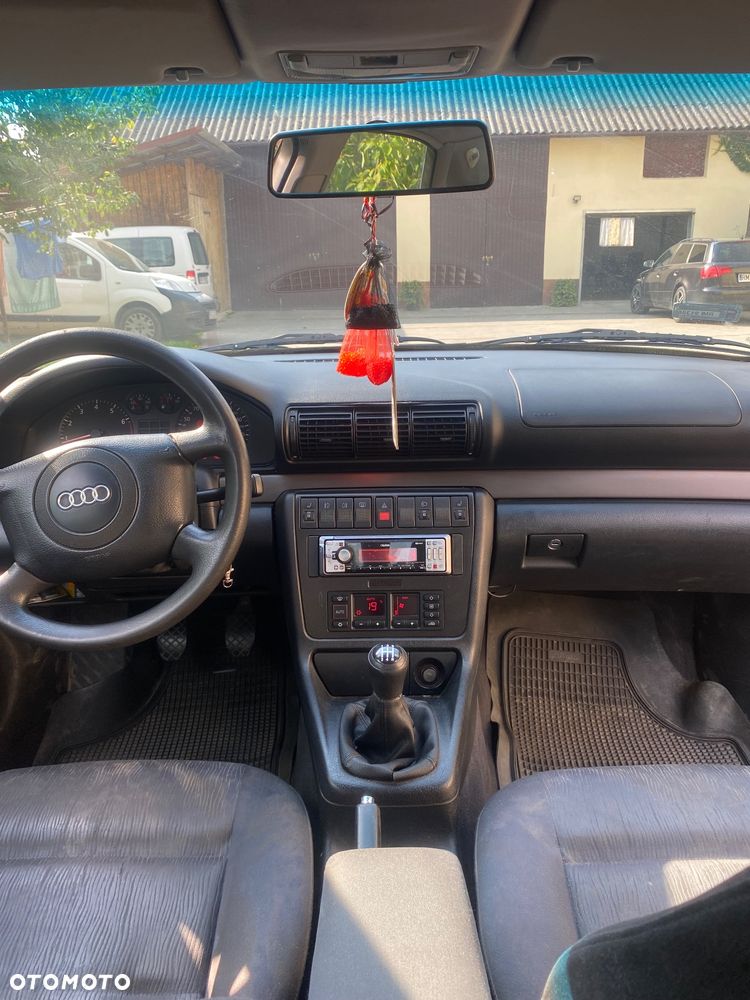 Audi A4 - 12