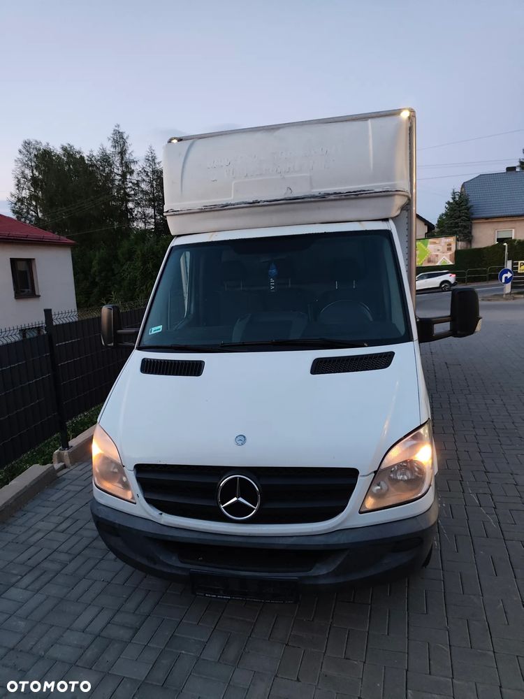 Mercedes-Benz SPRINTER 319 - 3