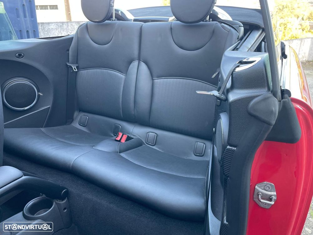 MINI Cabrio Cooper S - 27