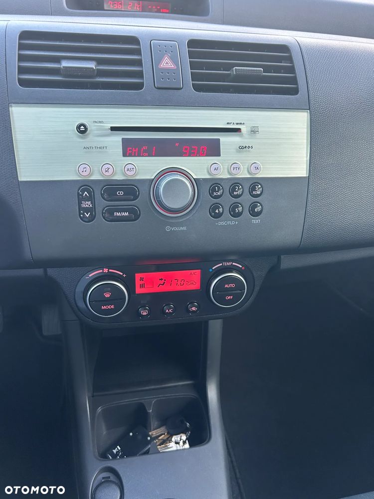 Suzuki Swift 1.3 Comfort+ - 32